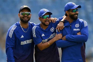 Gavaskar Calls for Kuldeep Yadav Inclusion Amid Bumrah Fitness Concerns Ahead of Second England Test