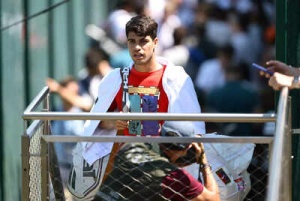Carlos Alcaraz Aims for Historic Wimbledon Three-Peat, Joins Elite Company Pursuit