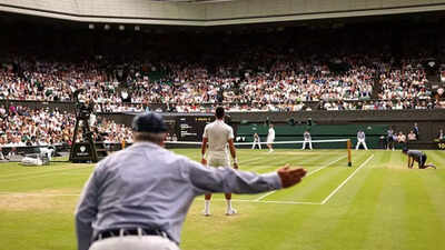 Wimbledon says goodbye to iconic line judges.